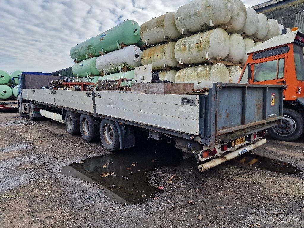 Krone SD Semi-trailer med lad/flatbed