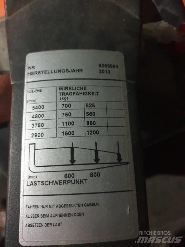 BT SPE 160 Gaffelstabler med gående fører