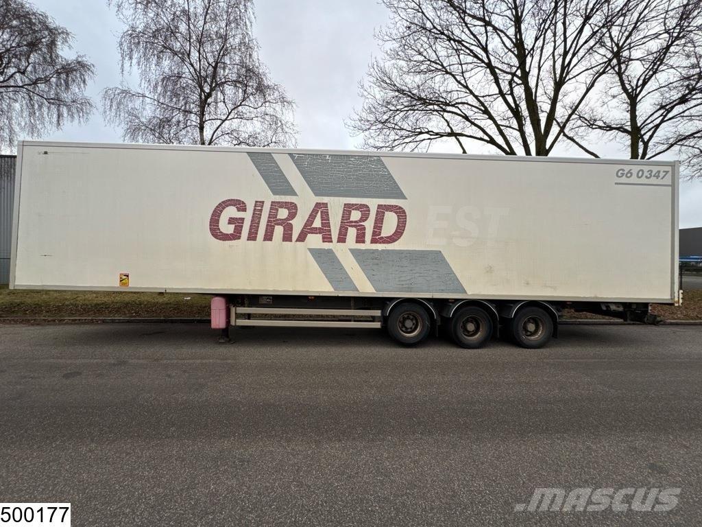 Samro gesloten bak Semi-trailer med fast kasse