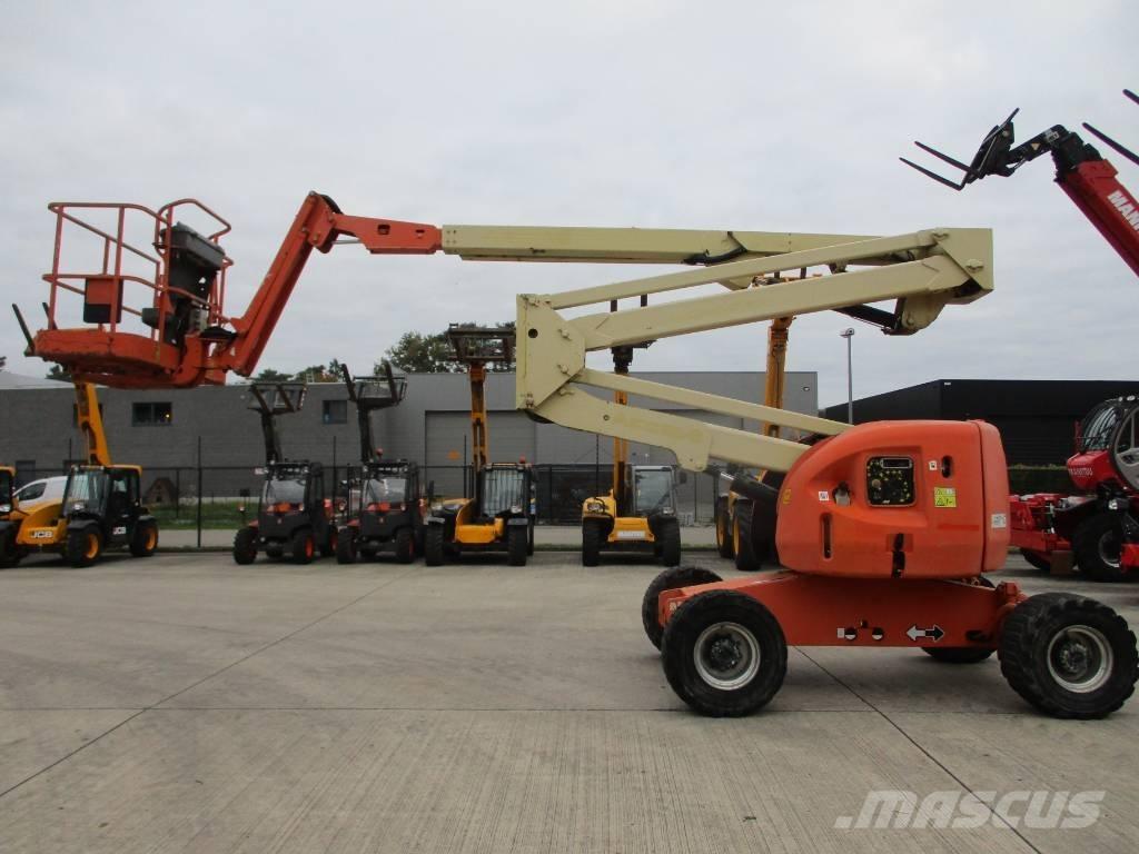 JLG 510 AJ (390) Kompakte selvkørende bomlifte
