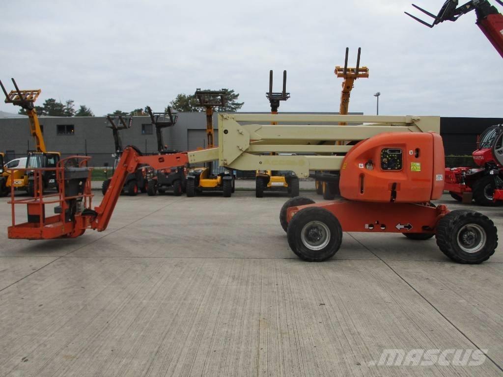 JLG 510 AJ (390) Kompakte selvkørende bomlifte