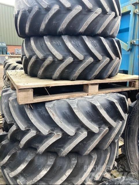 Mitas SET OF TYRES Hjul, Dæk og Fælge