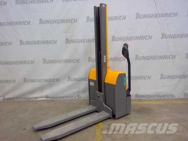 Jungheinrich EMC 110 Gaffelstabler med gående fører