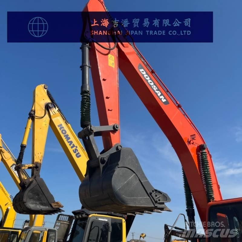 Doosan DX 300 Gravemaskiner på larvebånd