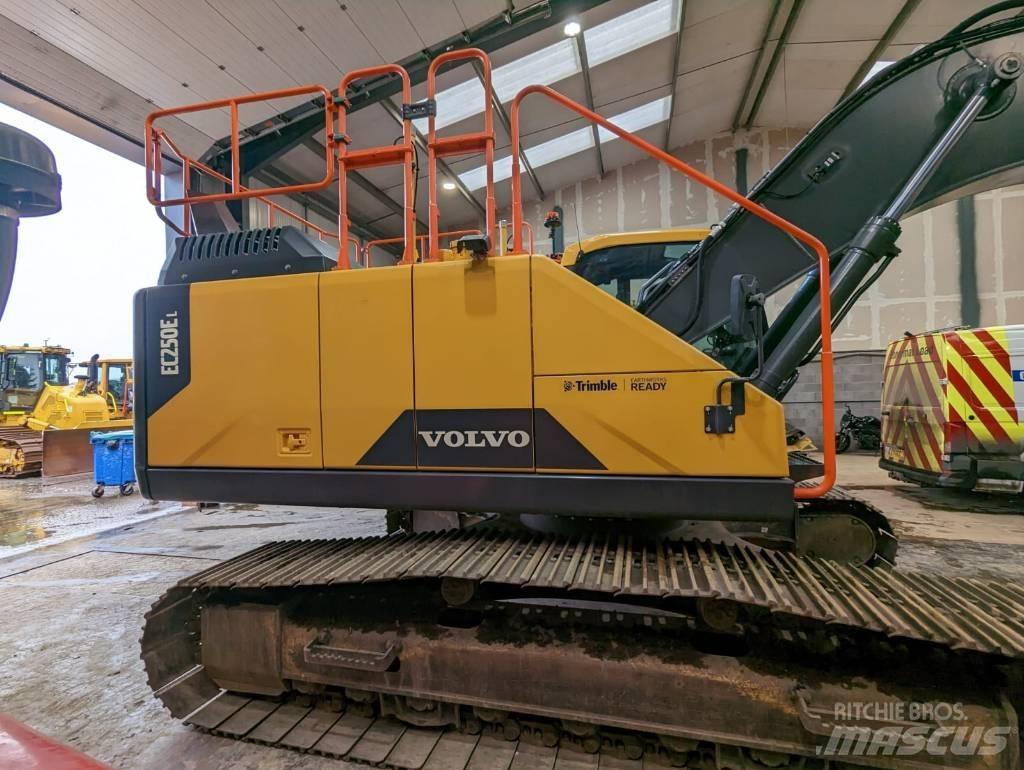 Volvo EC250EL Gravemaskiner på larvebånd