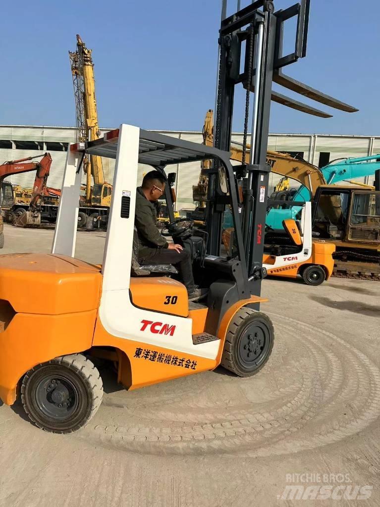 TCM FD30T6 Diesel gaffeltrucks