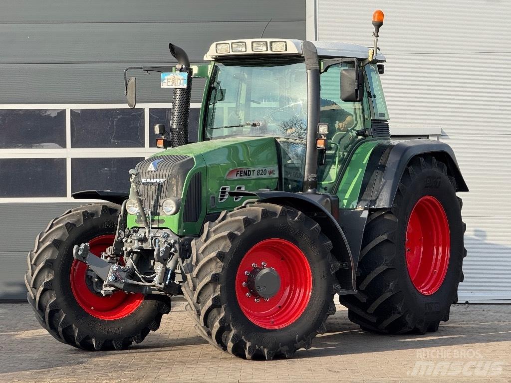 Fendt 820 Vario TMS Traktorer