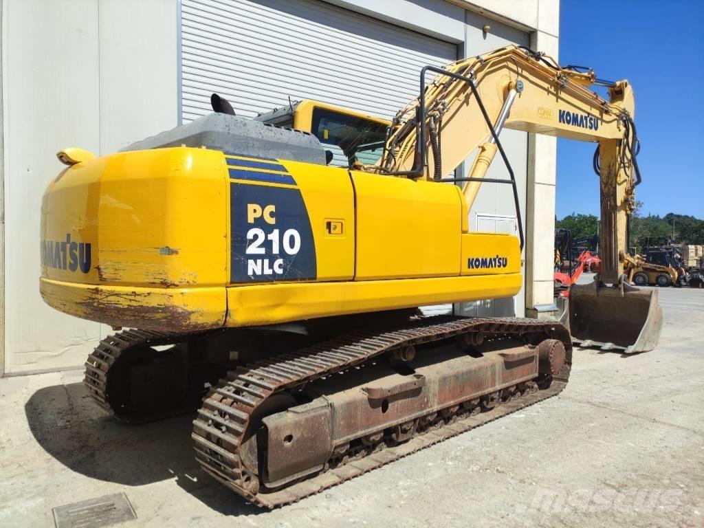 Komatsu PC 210 NLC-8 Gravemaskiner på larvebånd