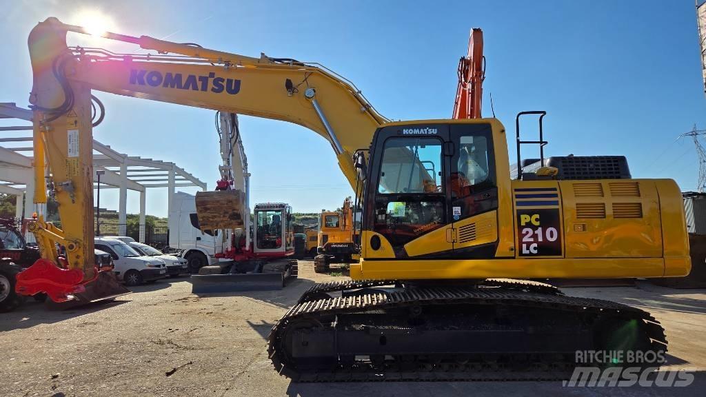 Komatsu PC 210 Gravemaskiner på larvebånd