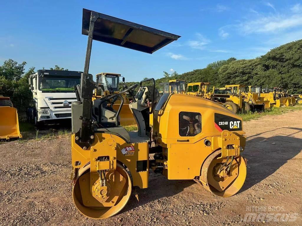 CAT CB 24 B Tvilling tromle