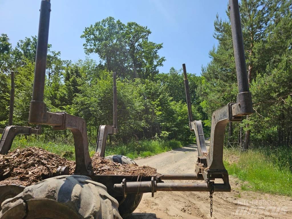 John Deere 1210 G Udkørselsmaskiner