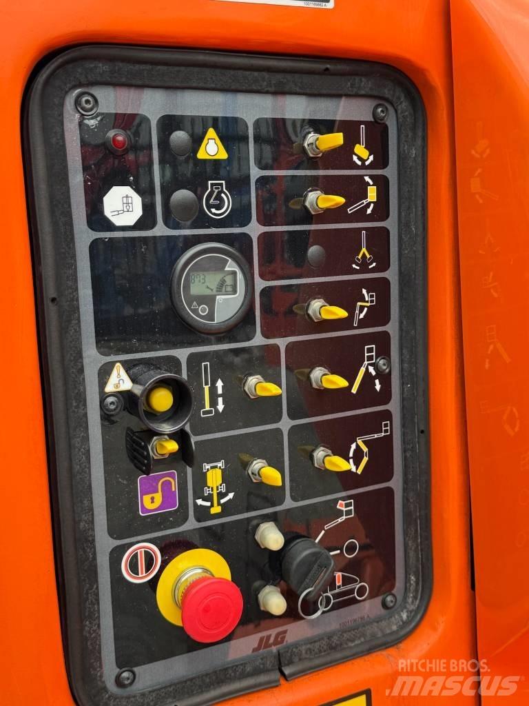 JLG E 450 AJ Bomlifte med knækarm