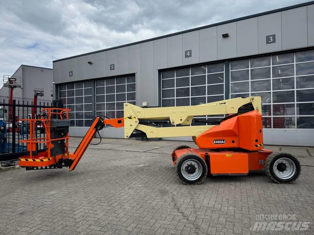 JLG E 450 AJ Bomlifte med knækarm