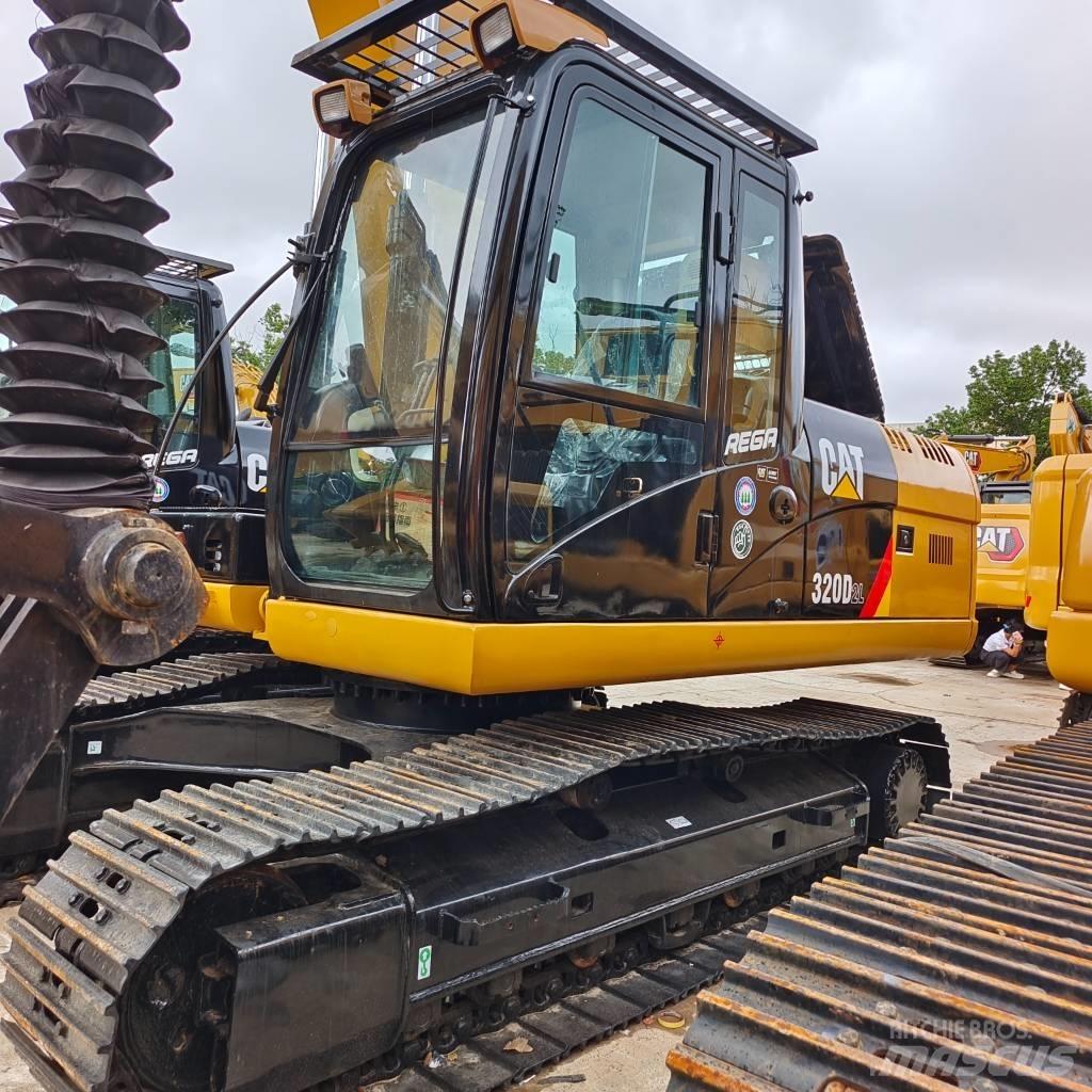 CAT 320 D Gravemaskiner på larvebånd
