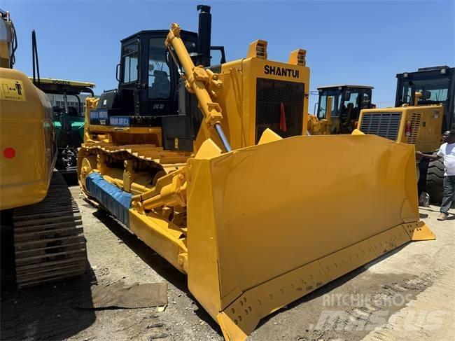 Shantui SD 32 Bulldozer på larvebånd