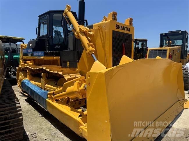 Shantui SD 32 Bulldozer på larvebånd
