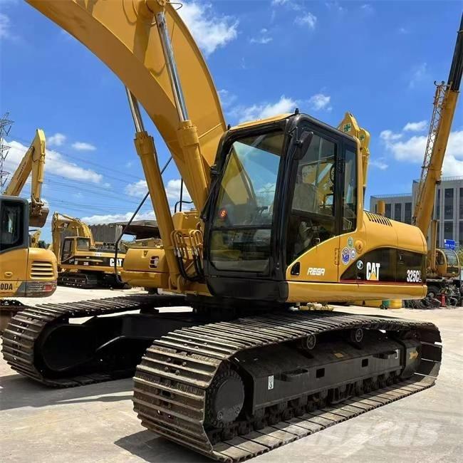 CAT 325 CL Gravemaskiner på larvebånd