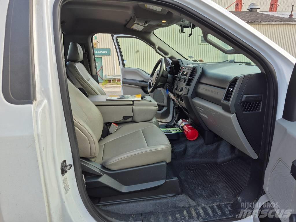 Ford F 450 Lastbil med lad/Flatbed