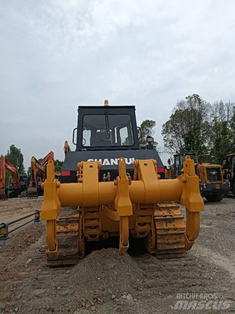 Shantui SD 22 Bulldozer på larvebånd