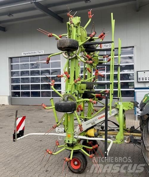 CLAAS Volto 1100 River og høvendere