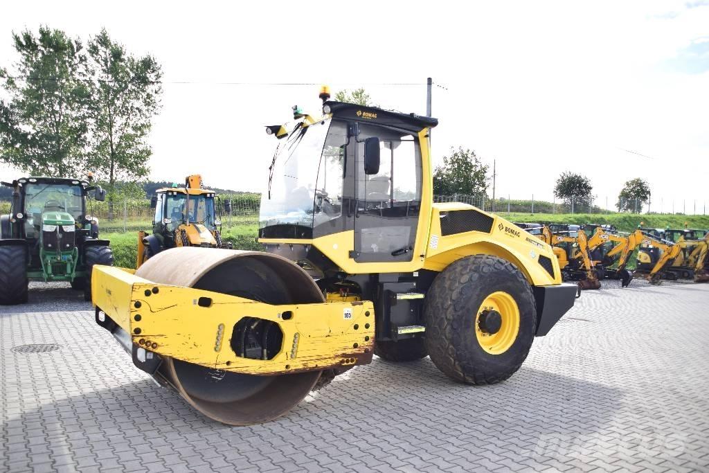 Bomag BW 213 DH Enkelt tromle