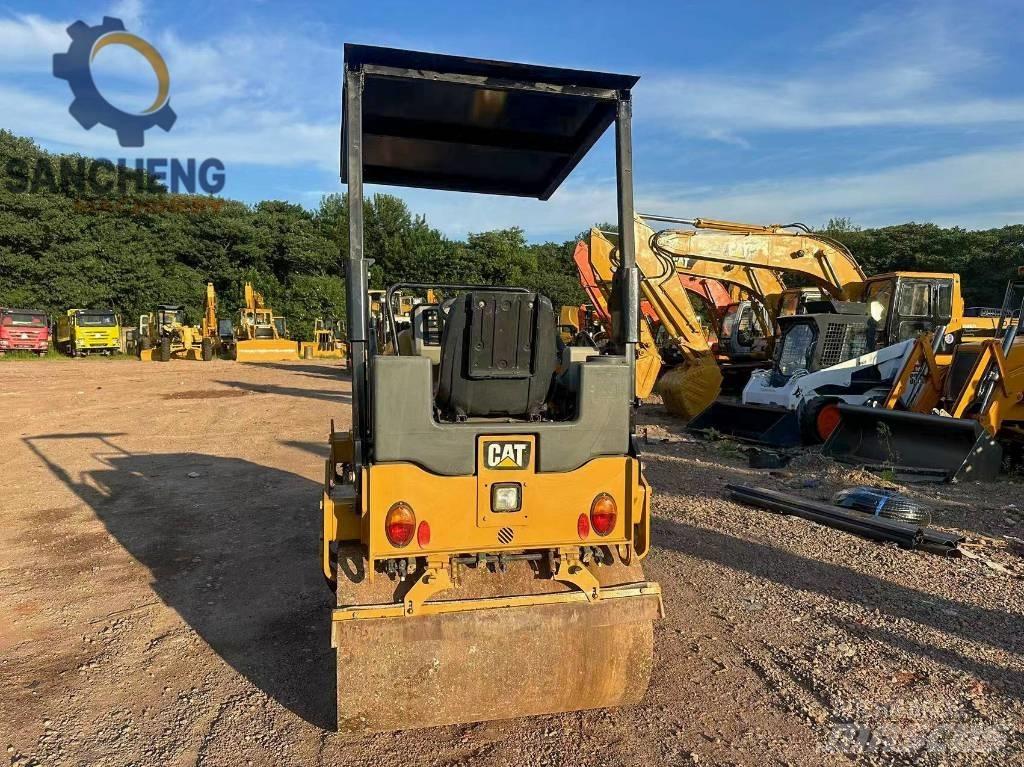 CAT CB24B Tvilling tromle