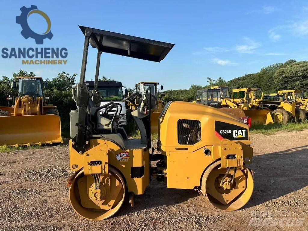 CAT CB24B Tvilling tromle