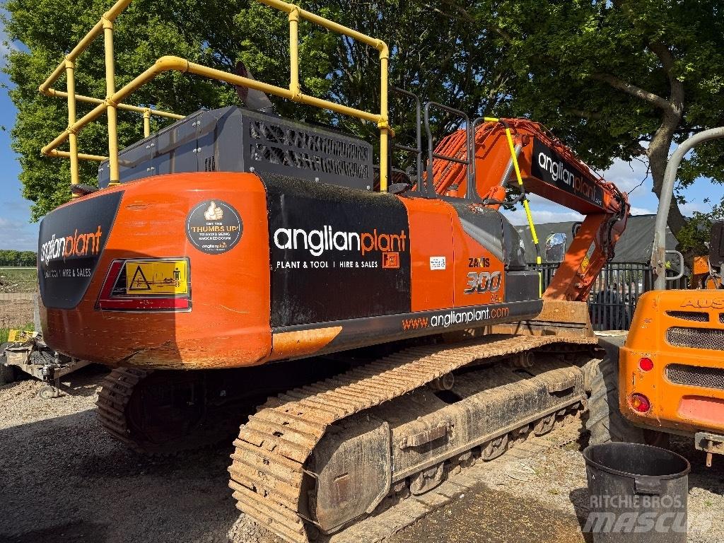 Hitachi ZX 300 LC-7 Gravemaskiner på larvebånd