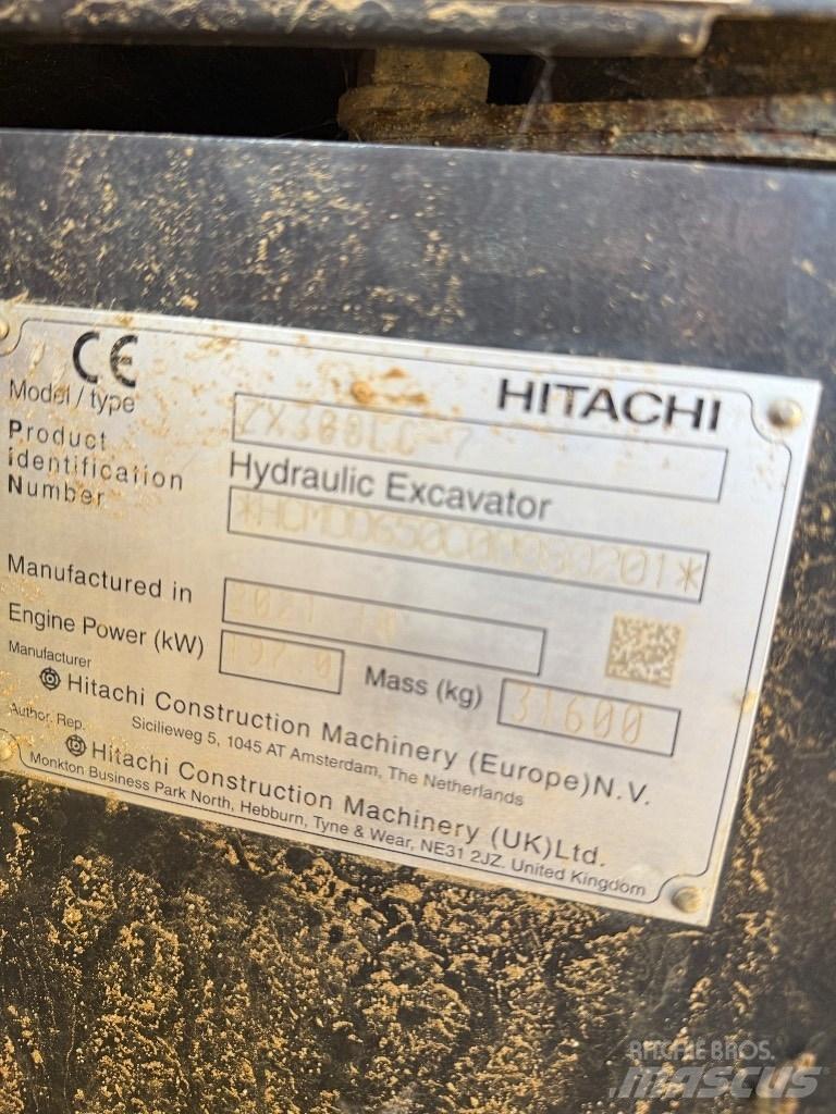 Hitachi ZX 300 LC-7 Gravemaskiner på larvebånd