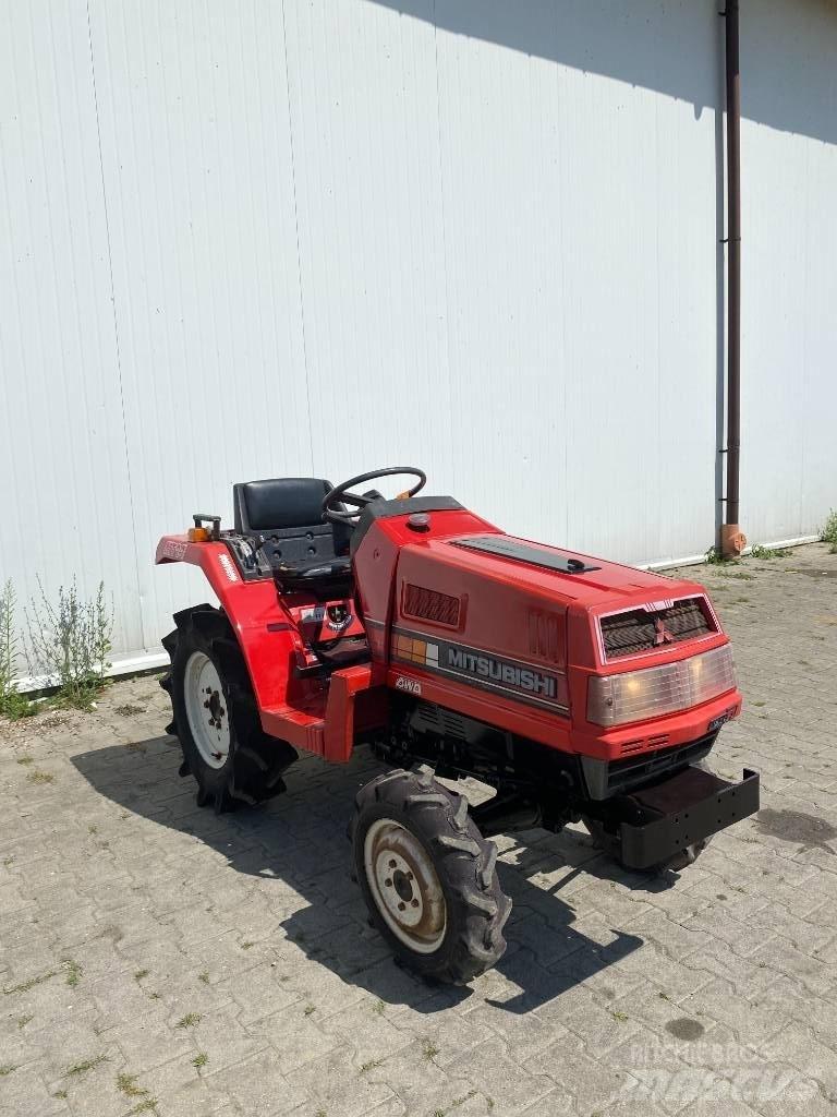 Mitsubishi MT 14 Kompakte traktorer