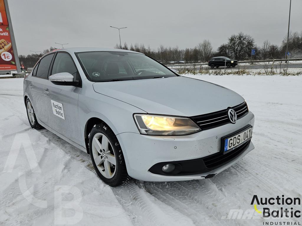 Volkswagen Jetta Biler
