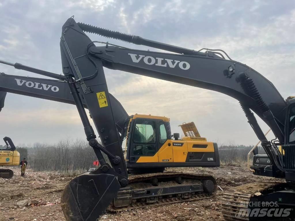 Volvo EC 210 D Gravemaskiner på larvebånd