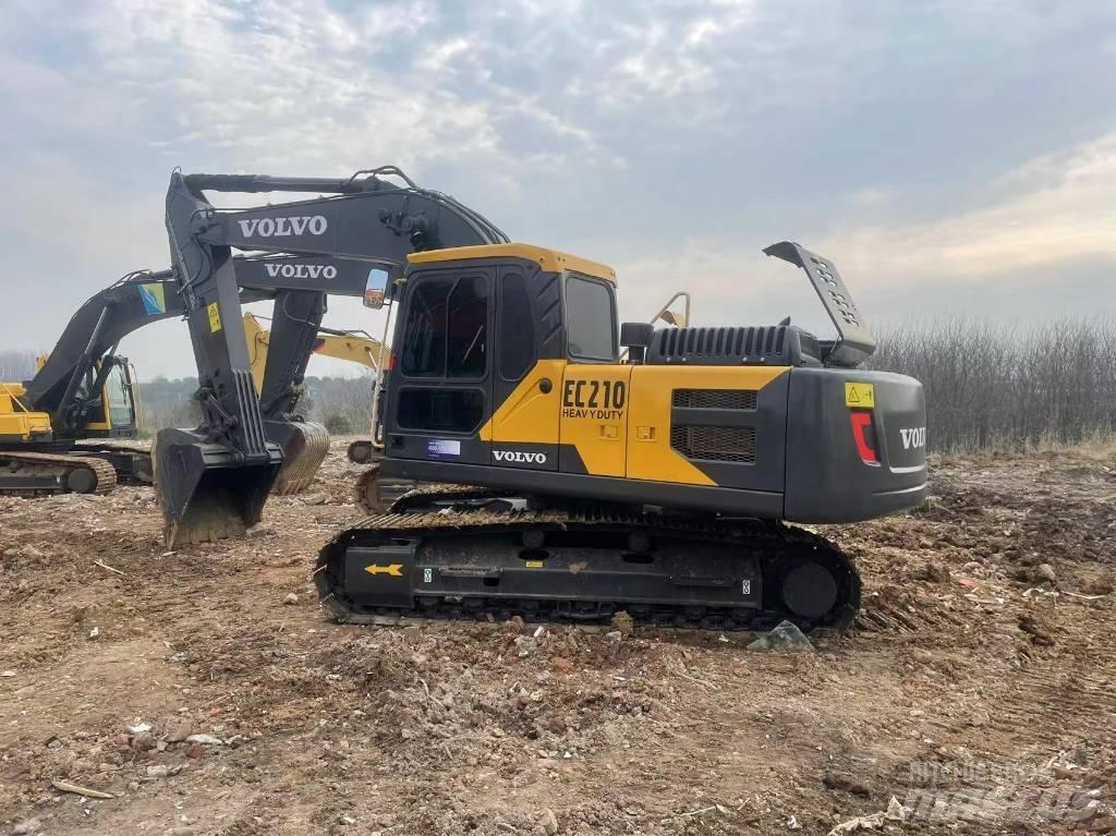 Volvo EC 210 D Gravemaskiner på larvebånd