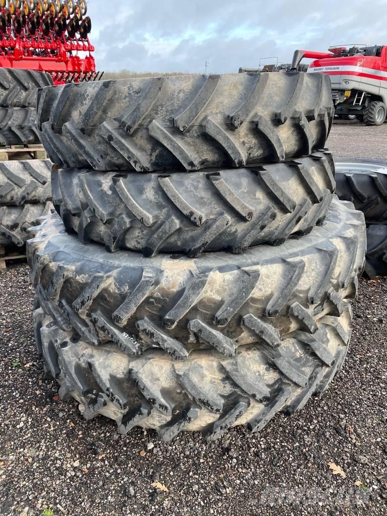 Mitas SET OF WHEELS Hjul, Dæk og Fælge