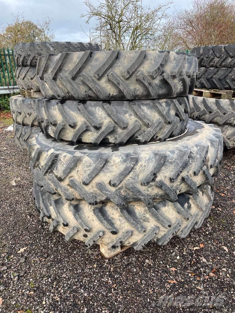 Mitas SET OF WHEELS Hjul, Dæk og Fælge