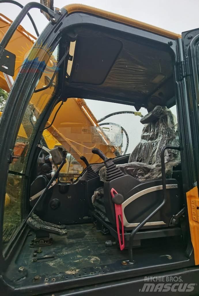 Hyundai R220LC-9S Gravemaskiner på hjul