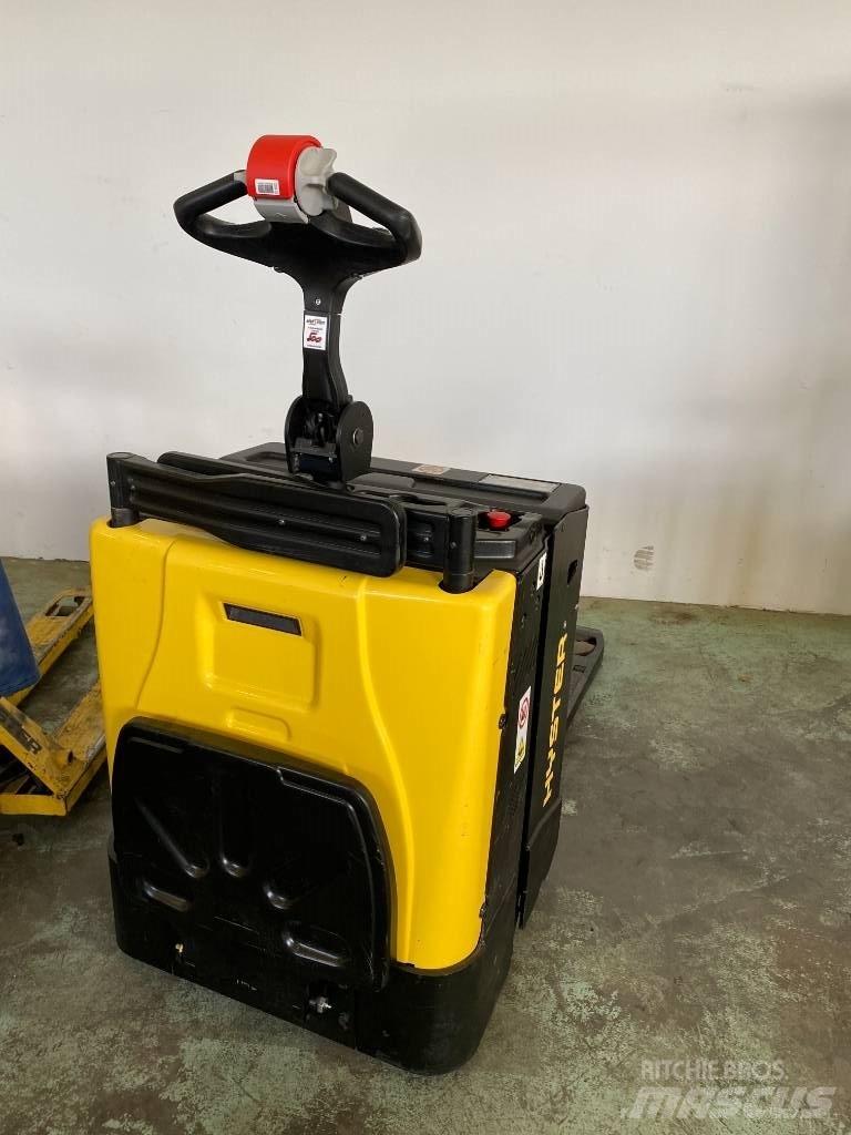Hyster P2.0S FBW Gaffelstabler med gående fører