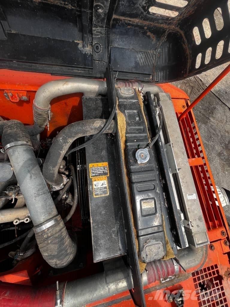 Doosan DH 225 LC-7 Gravemaskiner på larvebånd