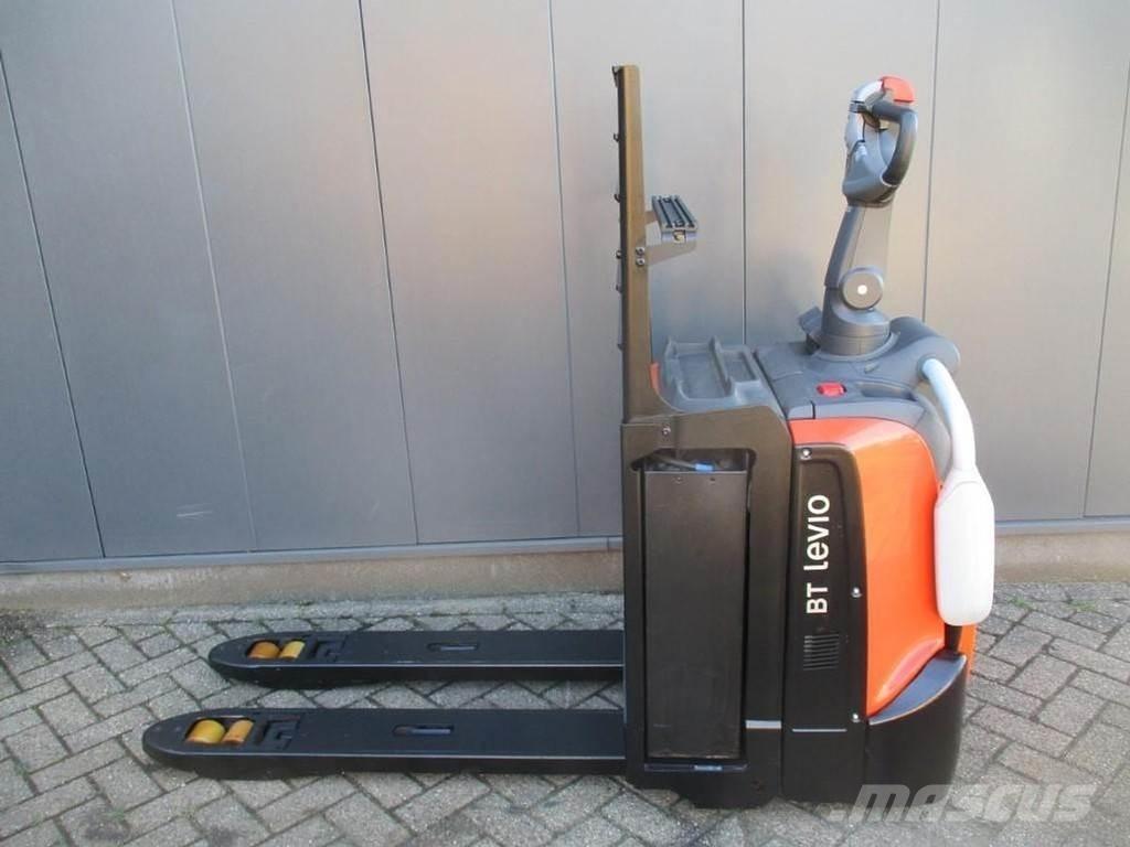 Toyota LPE 200 El-palleløftere med platform