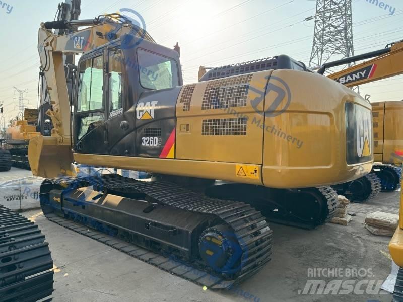 CAT 326D2 Gravemaskiner på larvebånd