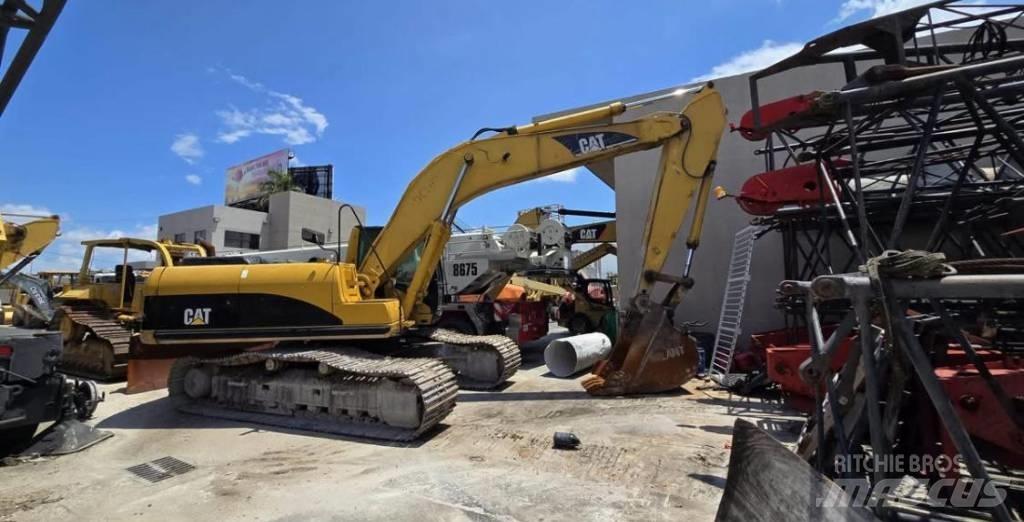 CAT 325 CL Gravemaskiner på larvebånd