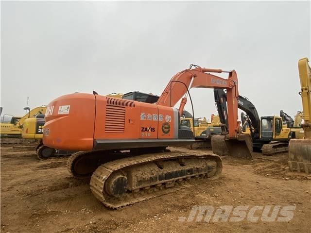 Hitachi ZX210-3 Gravemaskiner på larvebånd