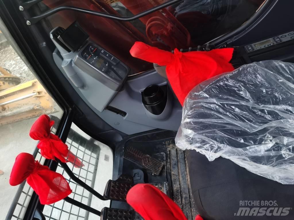 Hitachi ZX 200 Gravemaskiner på larvebånd