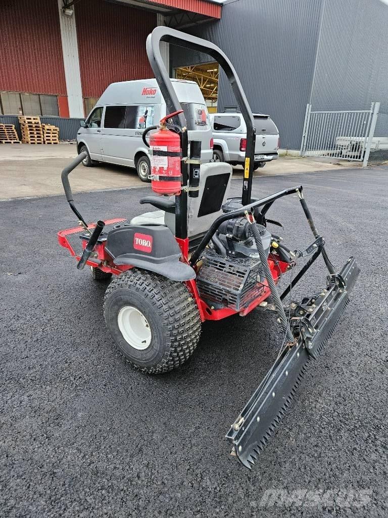 Toro SandPro2040Z Bunkerriver