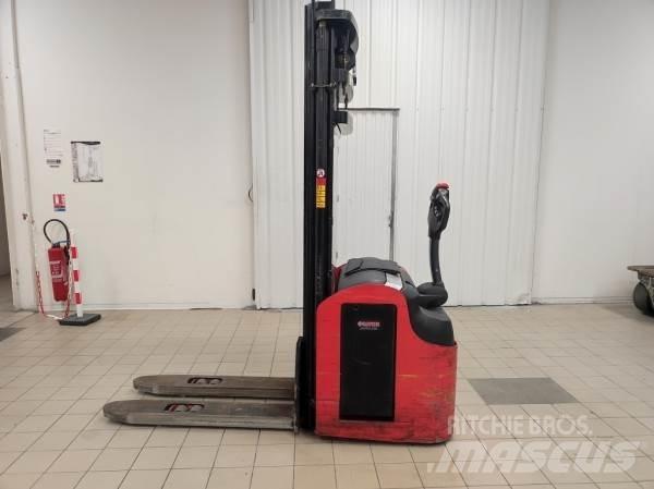 Manitou ES616 AC Selvkørende stablere