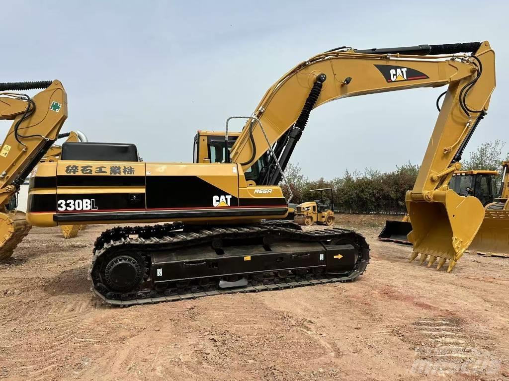 CAT 330 B L Gravemaskiner på larvebånd
