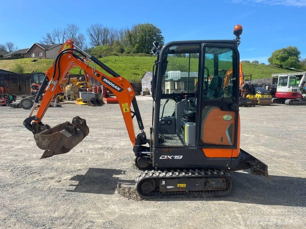 Doosan DX 19 Minigravemaskiner