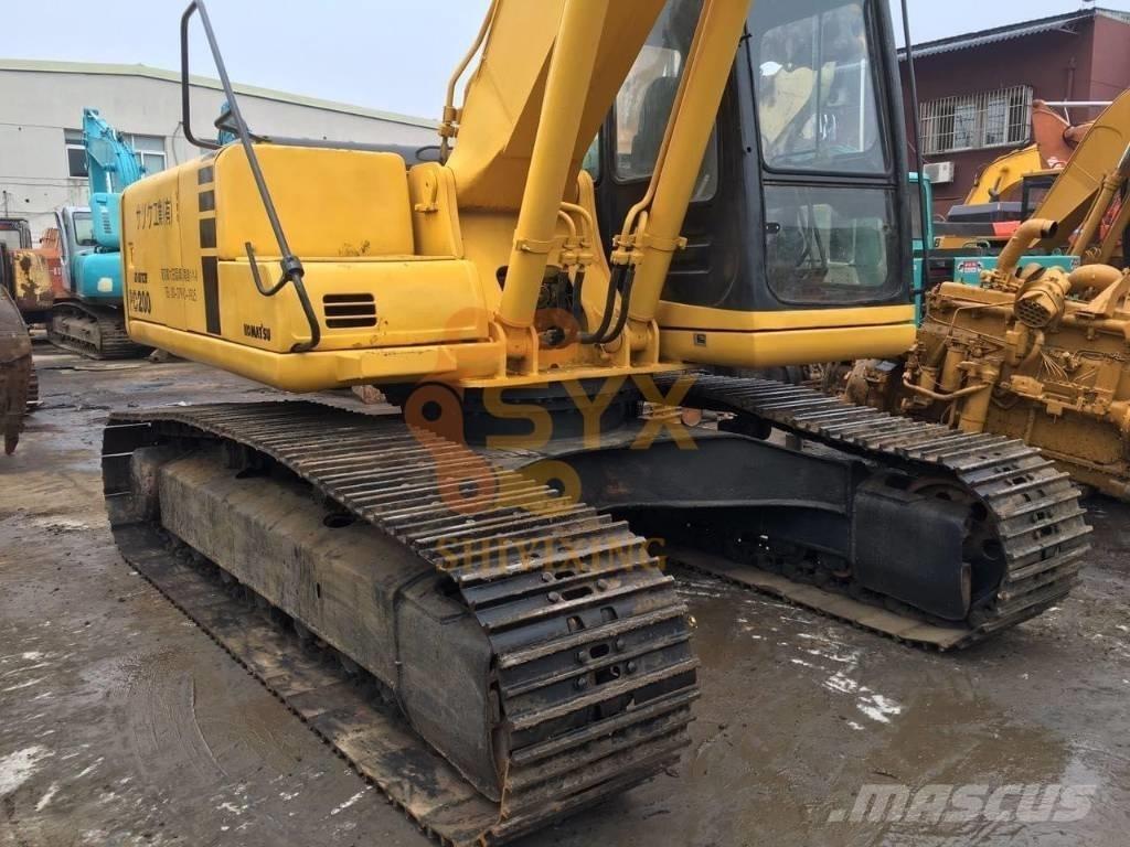 Komatsu PC 200-6 Gravemaskiner på larvebånd