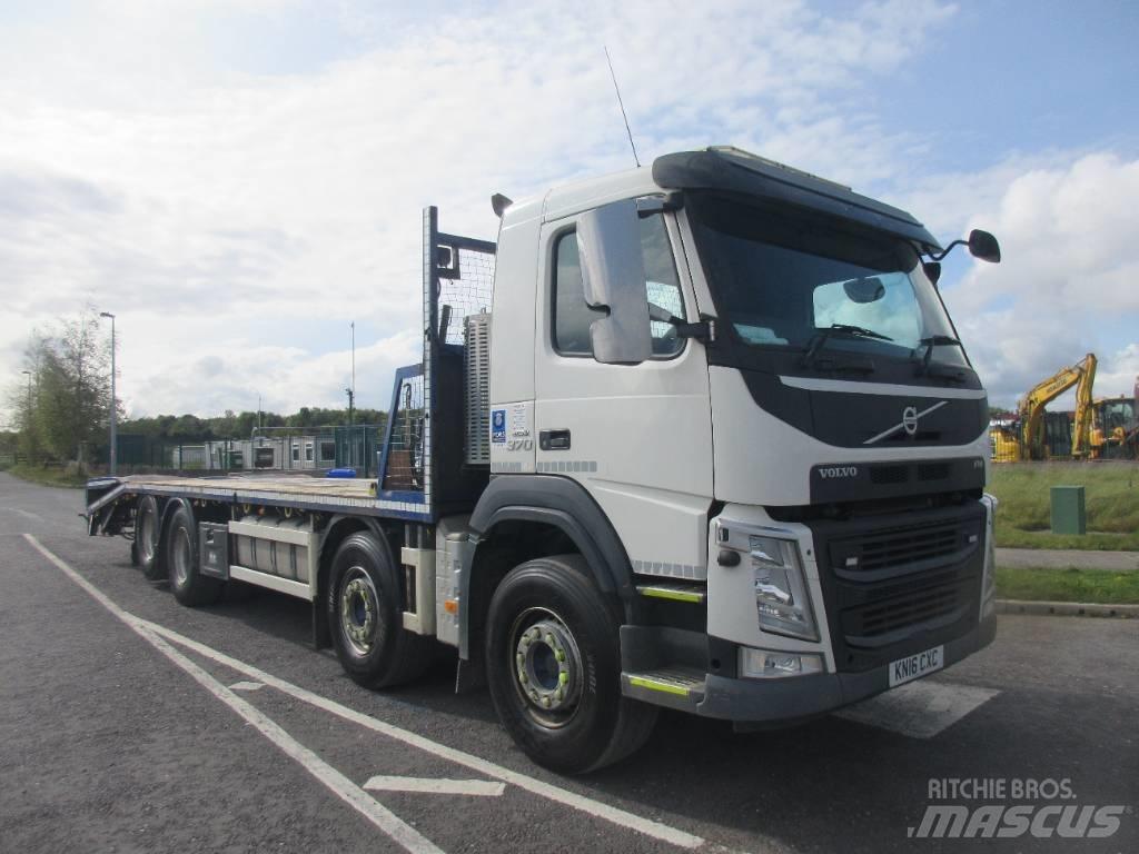 Volvo FM 370 Flatbed lastbiler med spil