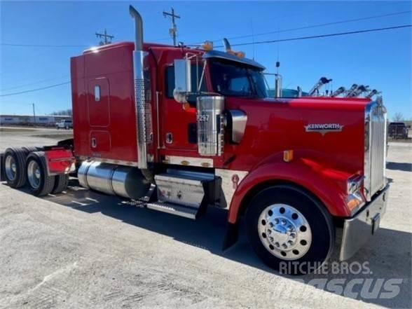 Kenworth W900L Trækkere